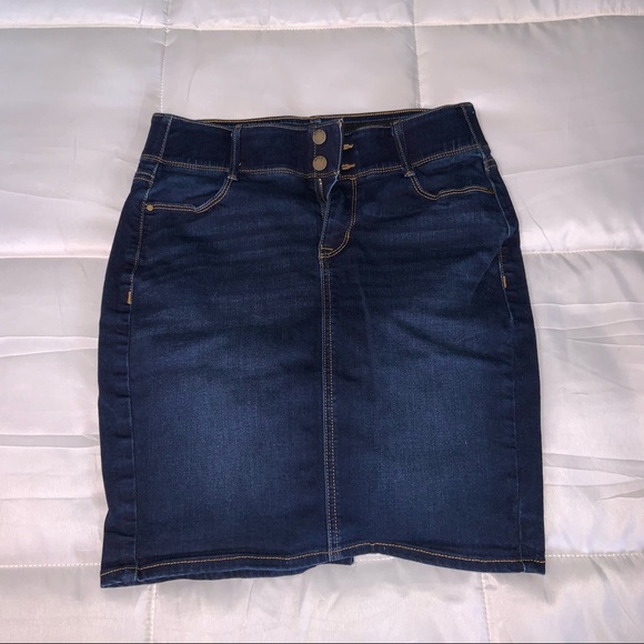 Apt. 9 Dresses & Skirts - Apt 9 Denim Skirt